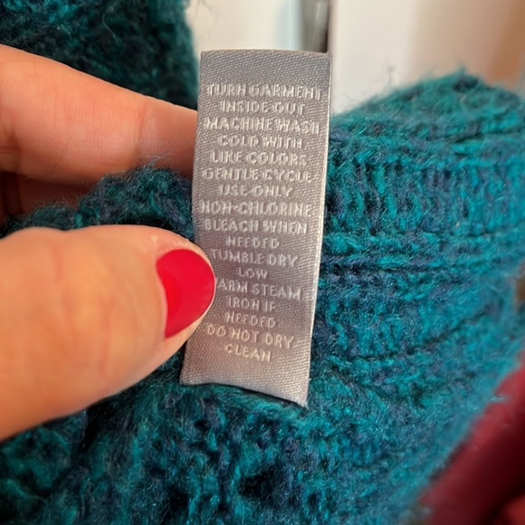 CHARLOTTE Russe crochet cardigan women’s M dark teal fits smaller - Picture 6 of 10